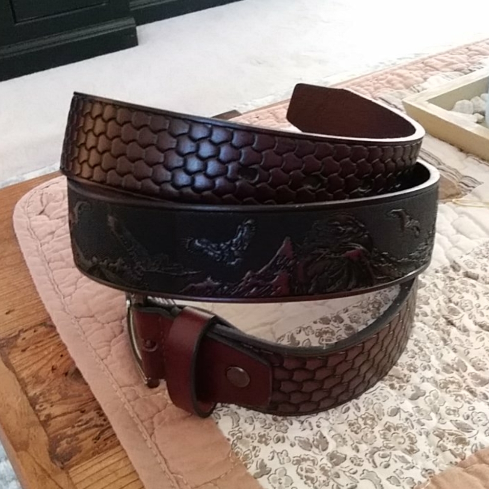 Canyon Sky Eagle Leather Honeycomb Print Belt